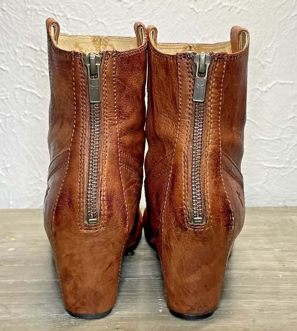 Frye Carson Hidden Wedge Bootie Womens 7.5 Cognac Leather Western Cowgirl Ankle